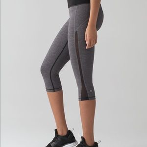 NWT Smooth stride crop lululemon hugged leggings